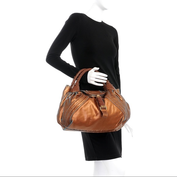 RARE Fendi spy bag in bronze hologram - Picture 1 of 9